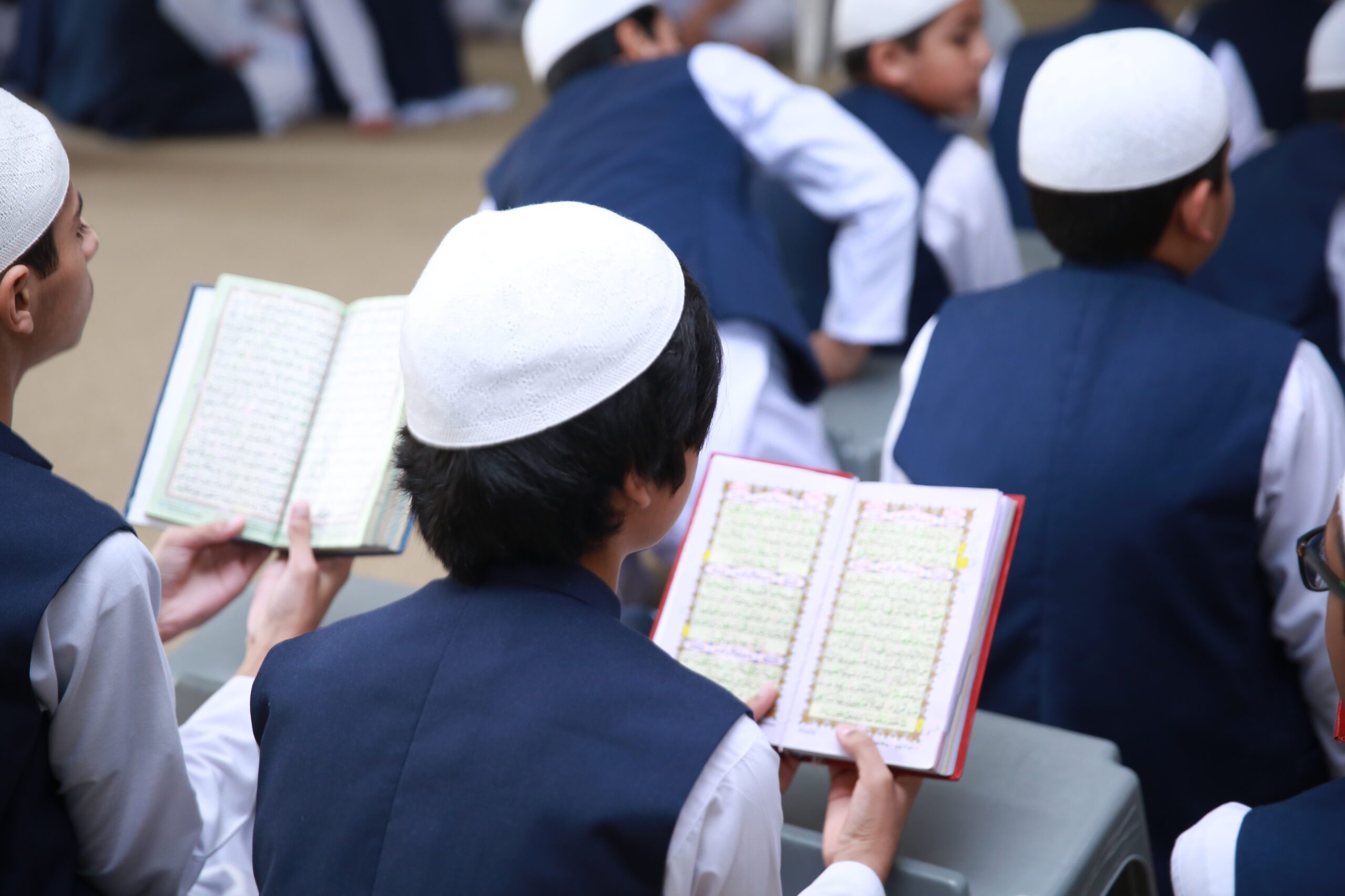 Gardaan Hifz Repetition Course students revising Quran memorization